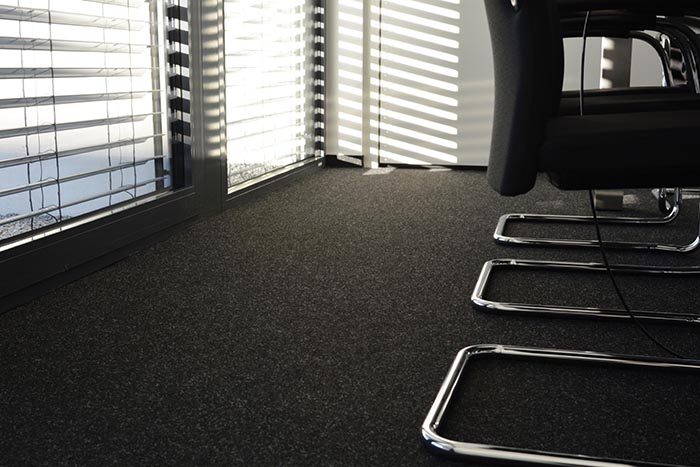 Nadelfilz - der strapazierfähige Bodenbelag Nadelfilzboden ist ein optimaler Bodenbelag für alle Gewerbeobjekte